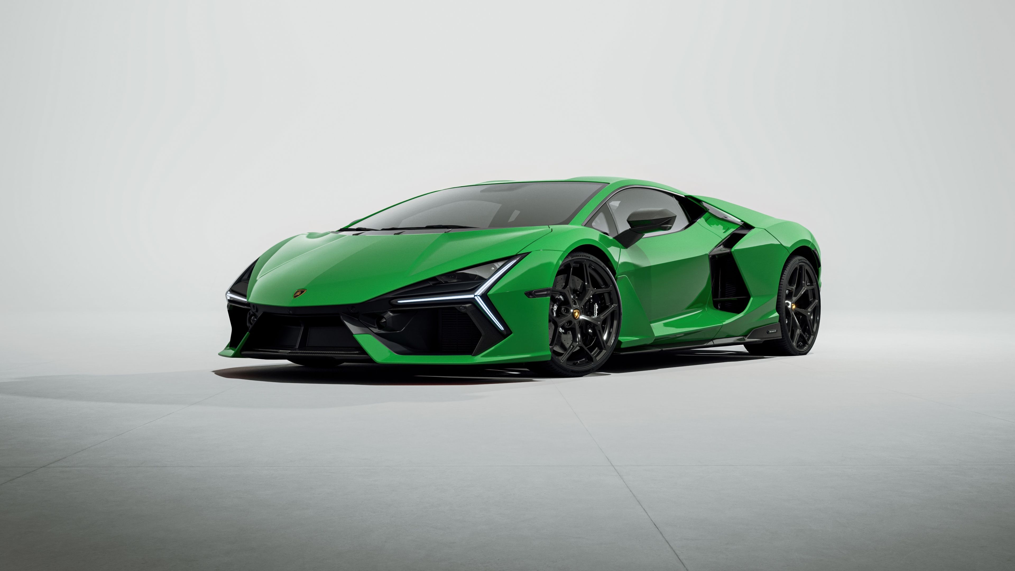 Lamborghini Revuelto Verde Mantis ultra HD 4K wallpaper