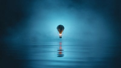 Hot air balloon Foggy night ultra HD 4K wallpaper