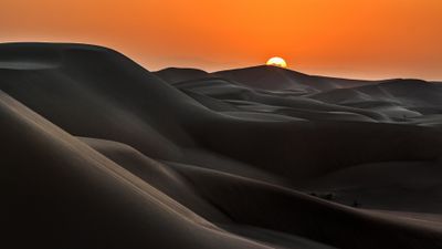 Sunrise Desert ultra HD 4K wallpaper