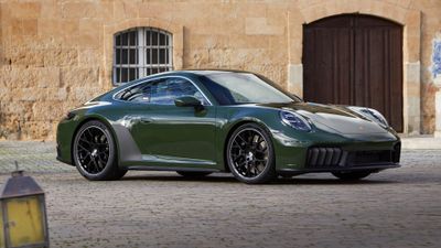 Porsche 911 Carrera GTS Cuarenta Edition ultra HD 4K wallpaper