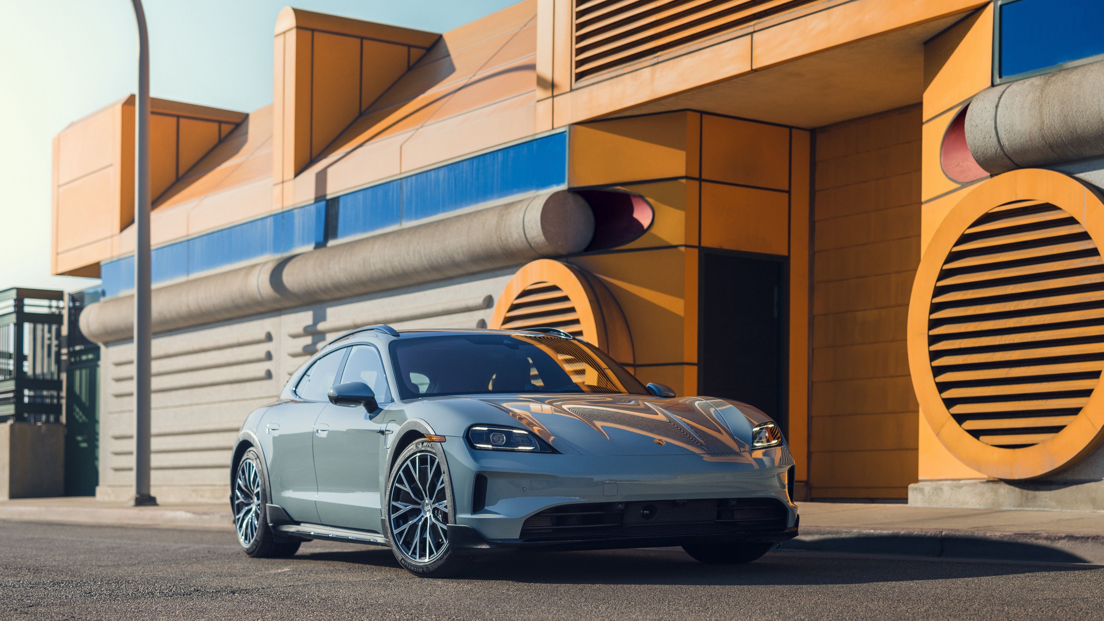Porsche Taycan 4S Cross Turismo 2025 ultra HD 4K wallpaper