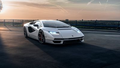 Lamborghini Countach LPI 800-4 Sunset ultra HD 4K wallpaper