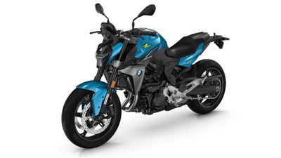 BMW F 900 R Basic 2025 ultra HD 4K wallpaper