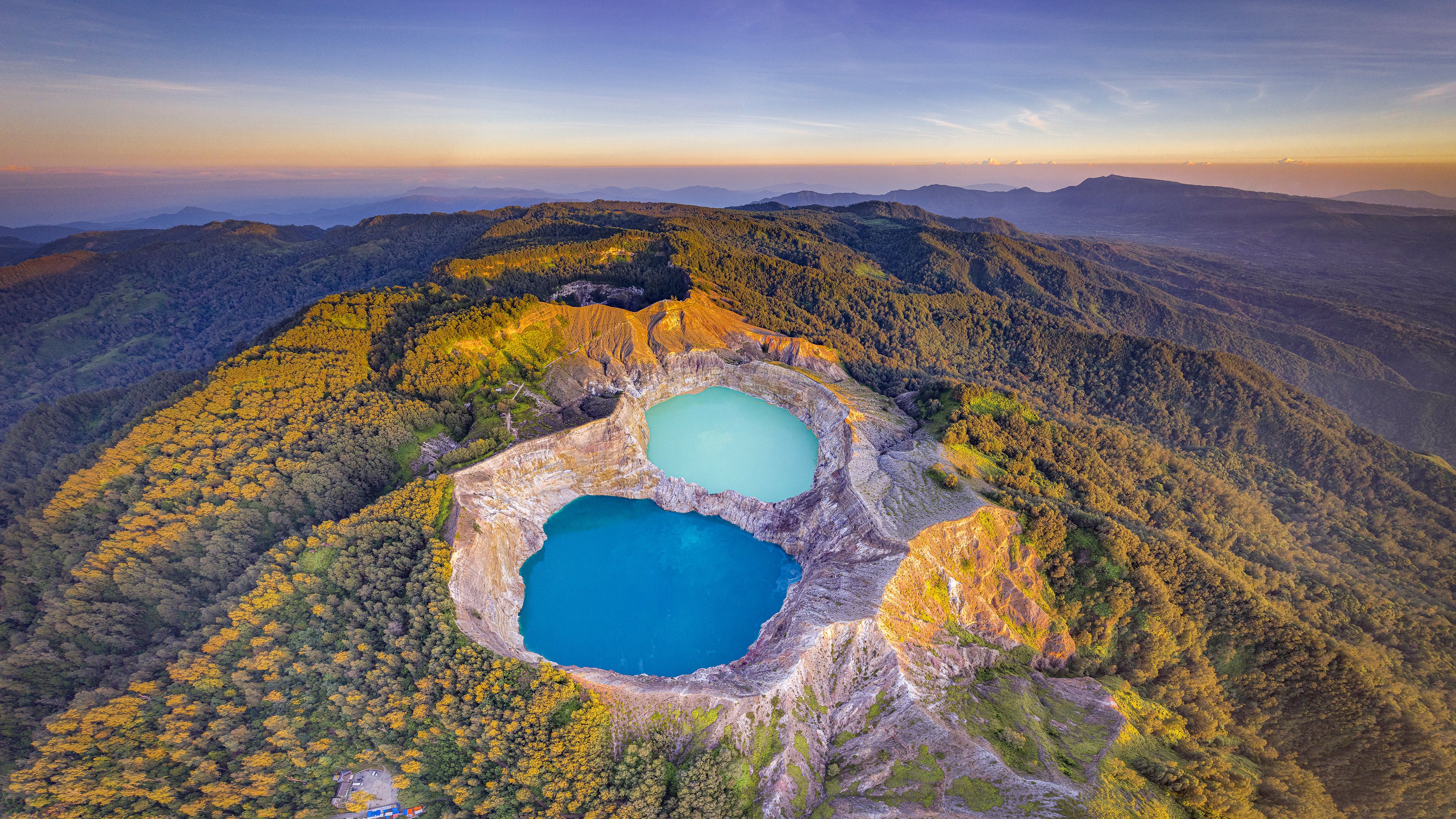 Kelimutu Volcanic crater lake ultra HD 4K wallpaper