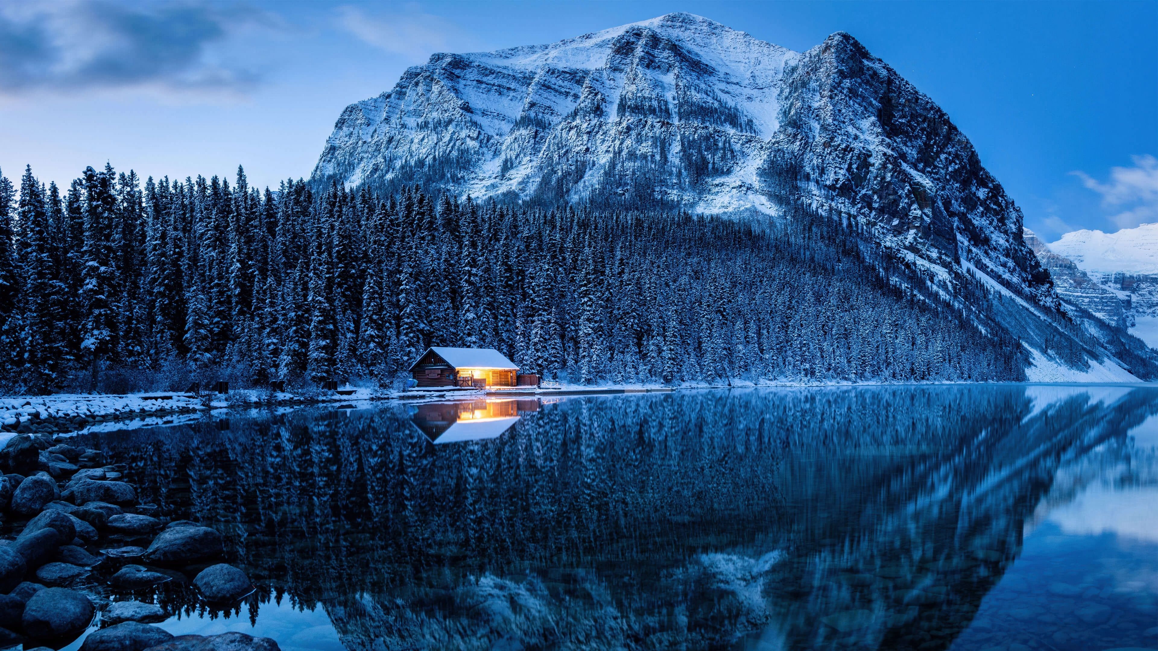 Lake Louise Winter forest ultra HD 4K wallpaper