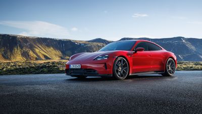 Porsche Taycan GTS 2024 ultra HD 4K wallpaper