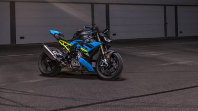 BMW S1000R Sport 2024 ultra HD 4K wallpaper